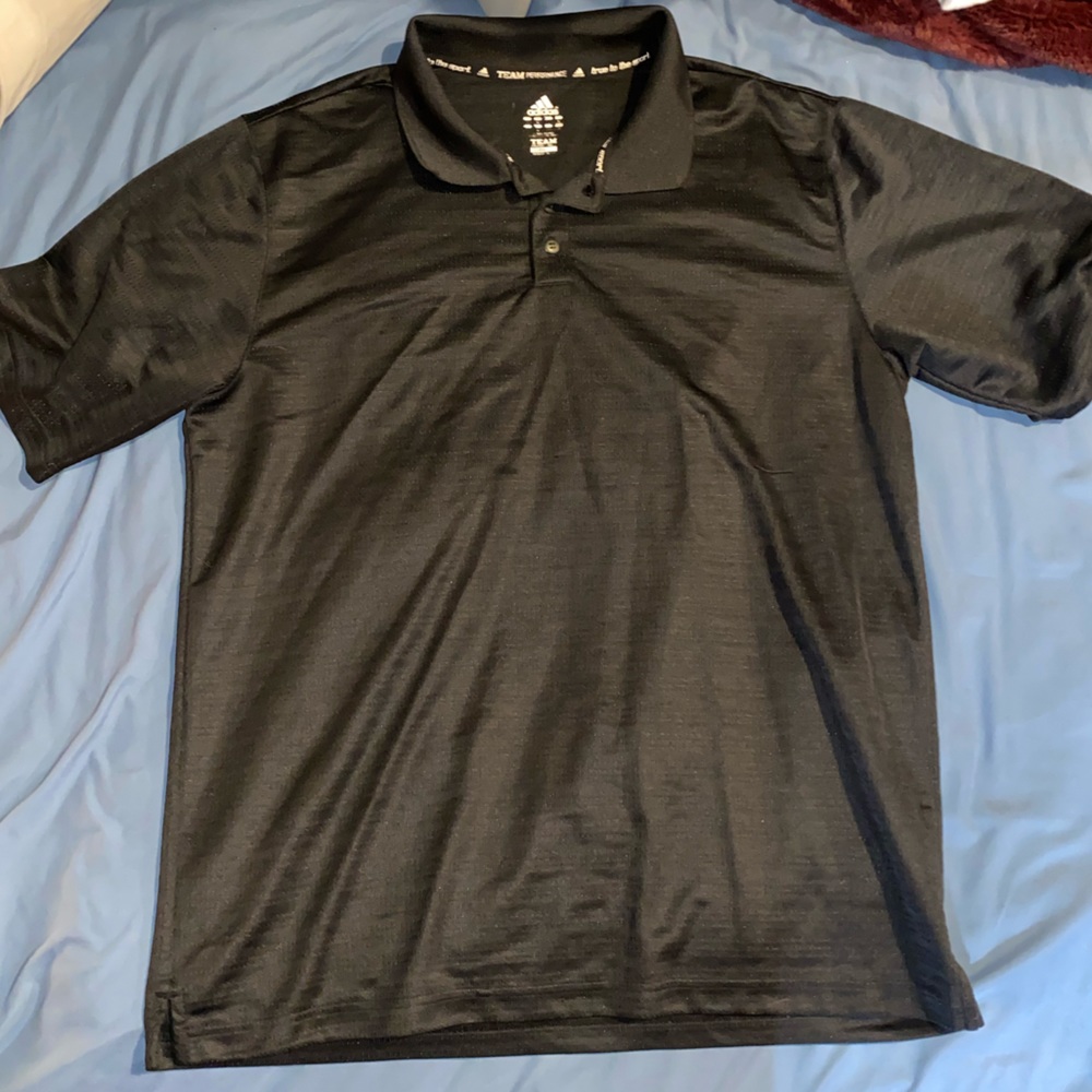 Men’s Adidas shirt